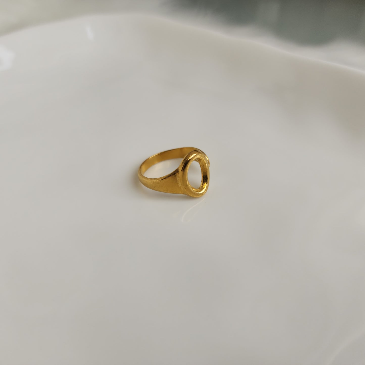 ANILLO OVAL ORO